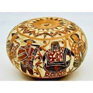 Folk Art Peru Storyteller Gourd Hand Carved Village Musicians Medium 5 inch